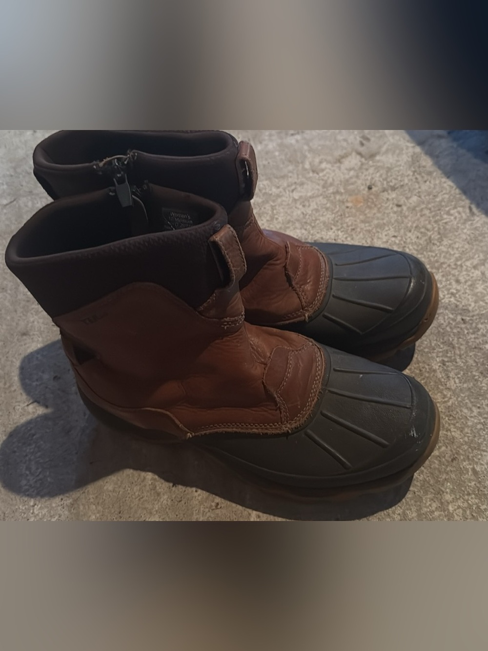 Women’s Brown Leather Duck Boots with Black Rubber Toe